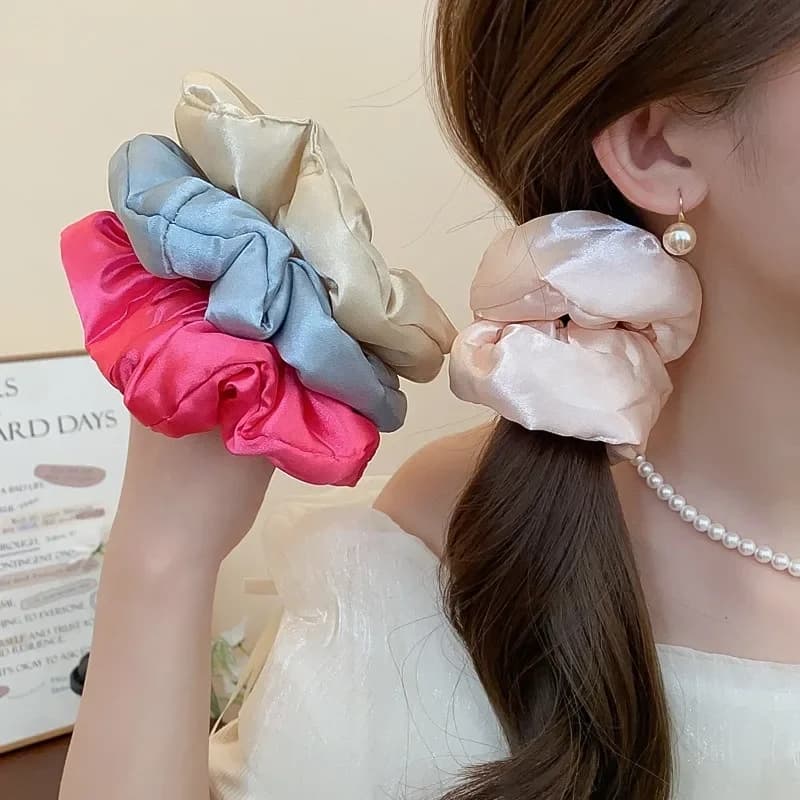 Elastici per Capelli in Tinta Unita Morbidi e Elastici per Donne, Scrunchies Plissettati, Elastici per Capelli in Raso con Imbottitura in Spugna, Fermacoda