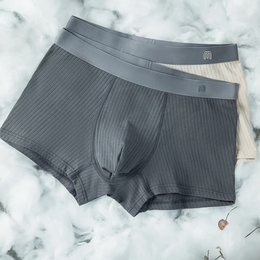 Biancheria intima da uomo Maden mutande traspiranti senza cuciture slip Boxer antibatterici pantaloncini sportivi sottili di grandi dimensioni slip Boxer