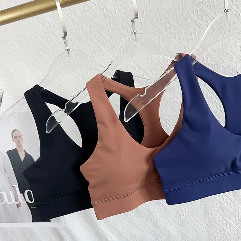 Reggiseni sportivi per yoga fitness Reggiseno yoga ad alta resistenza con bella schiena Gilet fitness da allenamento per pilates da corsa traspirante antiurto