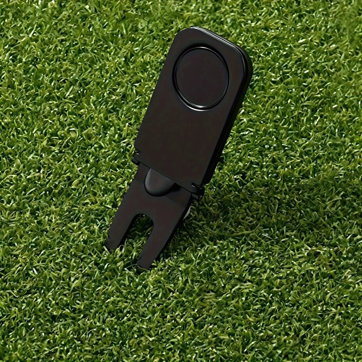 3-in-1 Golf Divot Tool with Magnetic Ball Marker - Essential Golf Accessories for Perfect Greens