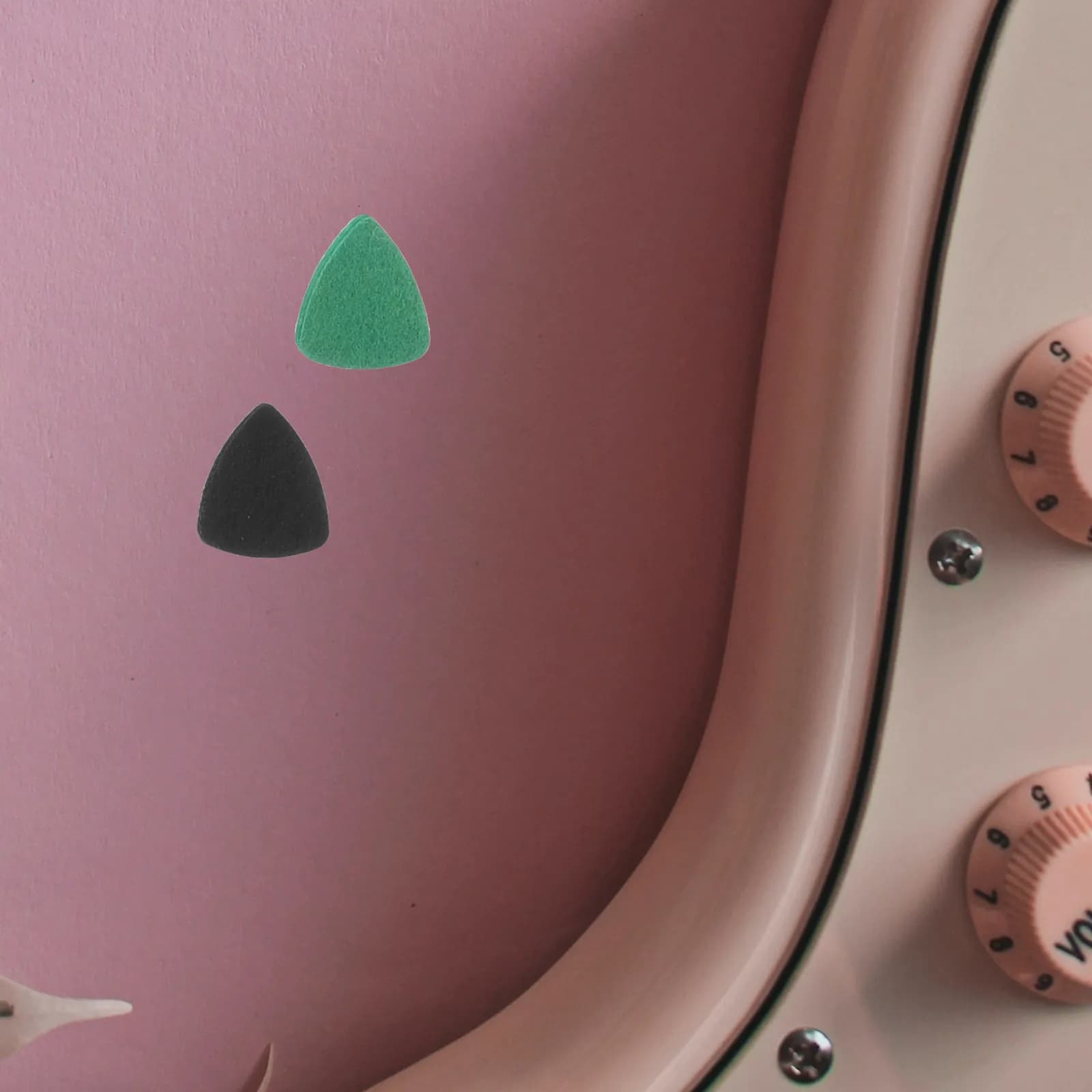 Set di Adesivi Colorati per Tastiera Ukulele con Diagramma dei Chordi, Decalcomanie per Note, Plettri e Strumenti di Pratica per Principianti