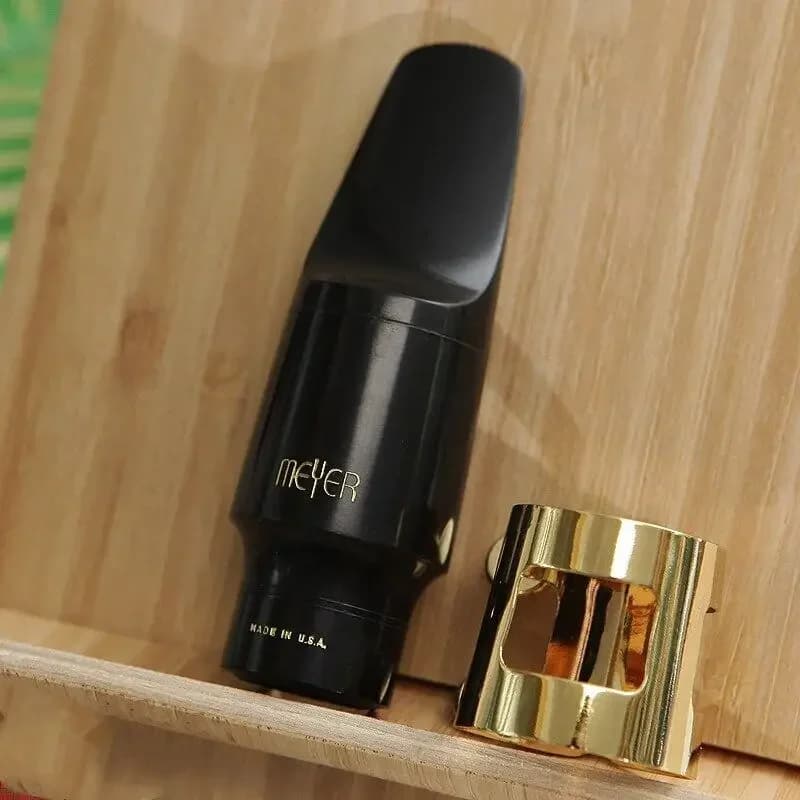 Replica Meyer Alto Bakelite Saxophone Mouthpiece E-Flat Tone Jazz Music Instrument Accessory