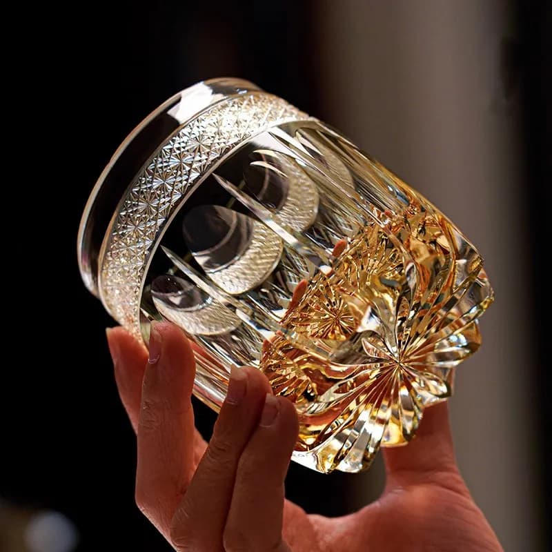 Armatura del guerriero di cristallo ambrato Edo Kiriko Bicchiere da vino Articoli di lusso leggeri Tazza di whisky Brandy Liquore Snifter Bere Boccale di birra Bicchiere da vino