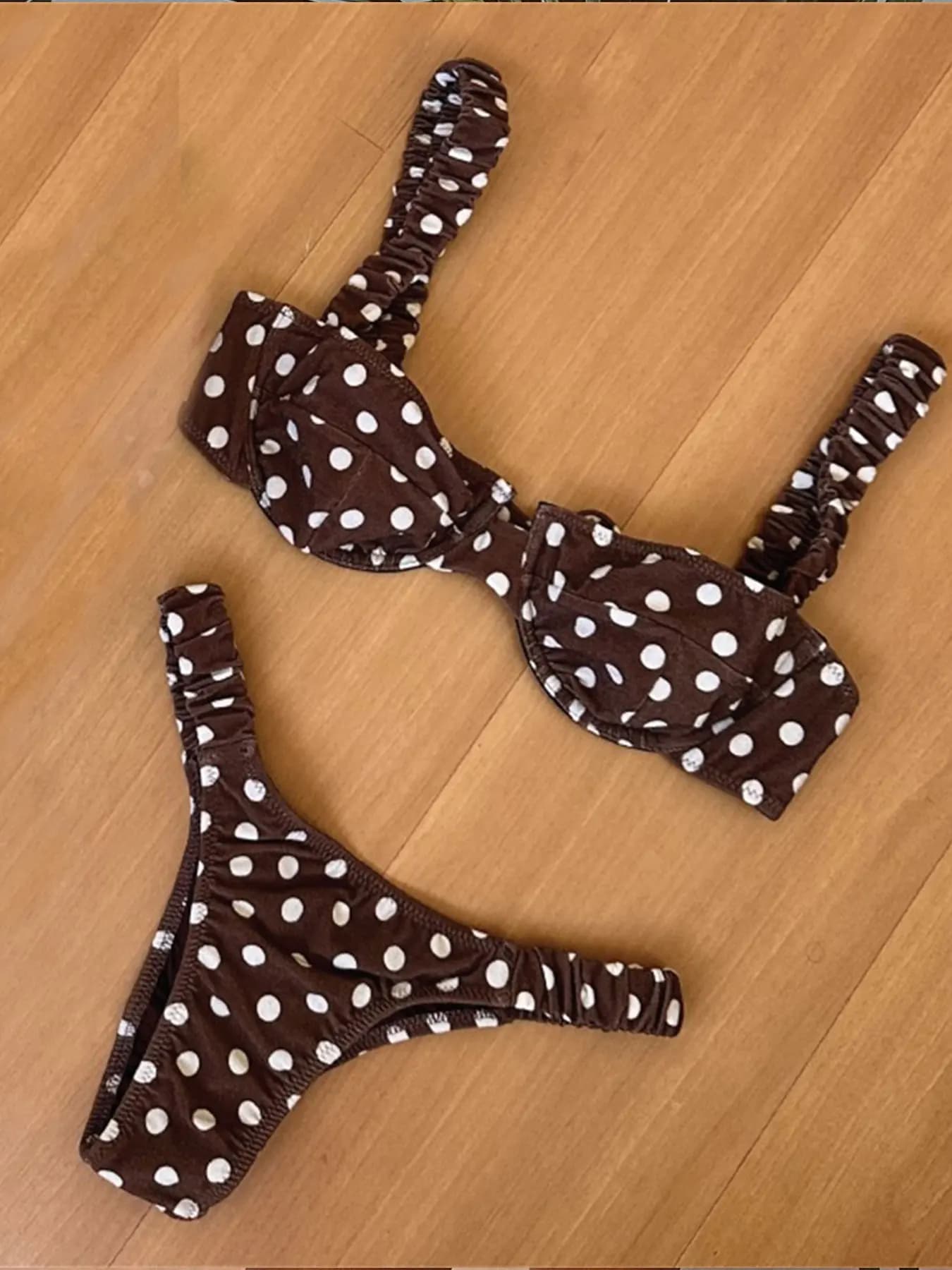 Set Bikini Sexy a Pois 2 Pezzi 2026, Costume da Bagno Donna a Fascia, Tinta Unita, Vita Bassa, Abbigliamento da Spiaggia