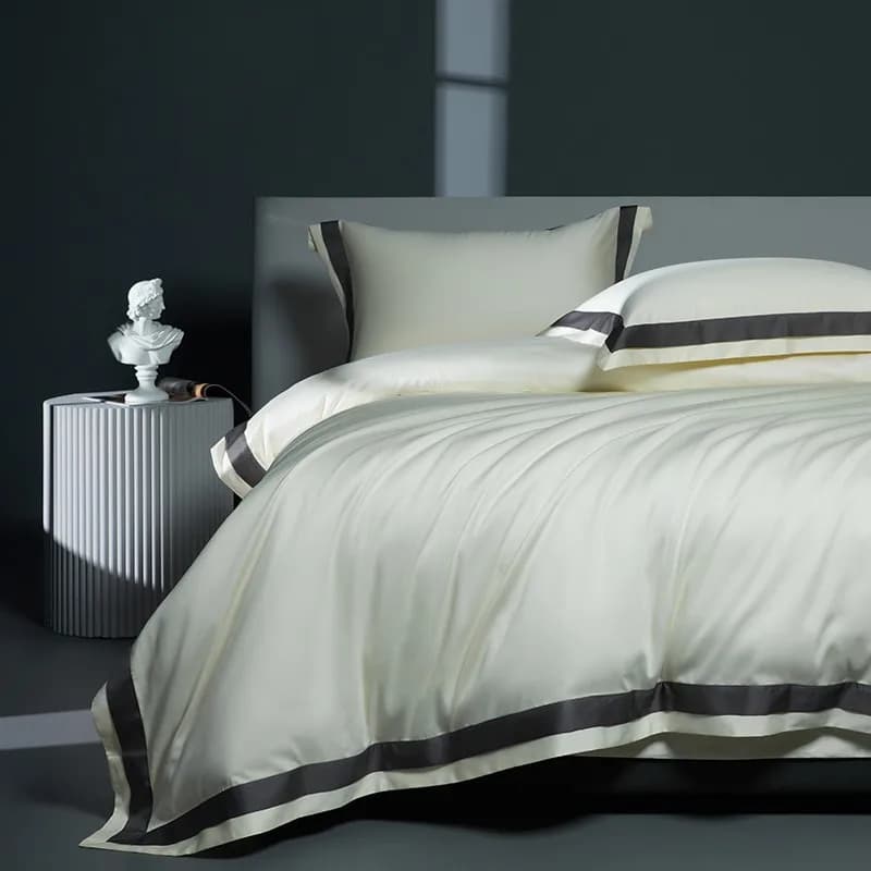 Premium Bed Linen Set in Egyptian Cotton 1400TC, Soft and Smooth, White and Grey Cover with Patchwork Chic, Flat Bed Sheet/With Angles and Loyalty