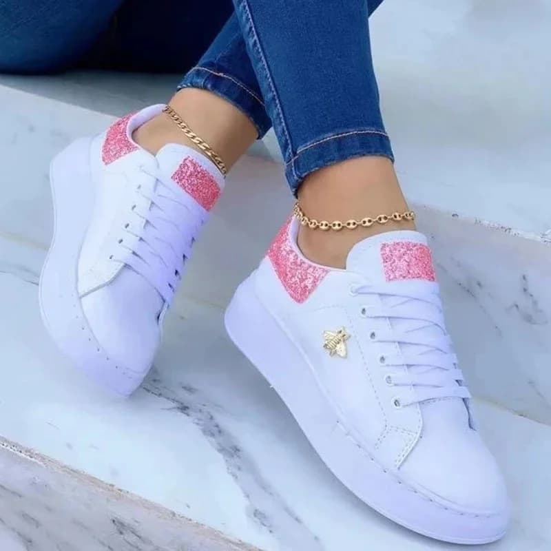 Scarpe autunnali Sneakers bianche impermeabili per donna Versione coreana Scarpe sportive piatte casual stringate Scarpe vulcanizzate da donna 2023