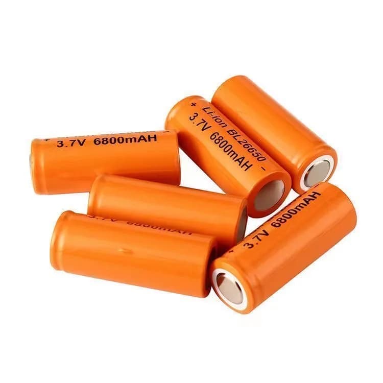 Batteria al Litio 26650 6800mAh 4.2V Grande Capacità per Torcia P90 ad Alta Luminosità, Mirino Laser, Prodotto per Esterni, Batteria Ricaricabile