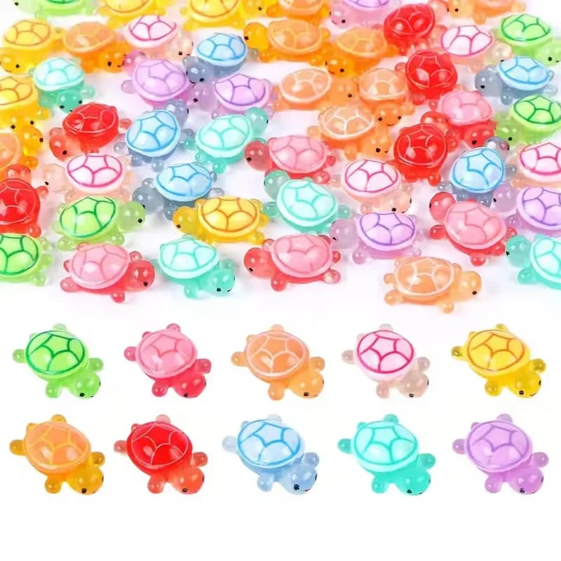 50/100 Pcs Cute Mini Luminous Turtle Ornaments Glowing in The Dark Miniatures Turtle Micro Landscape Home Decor Gift