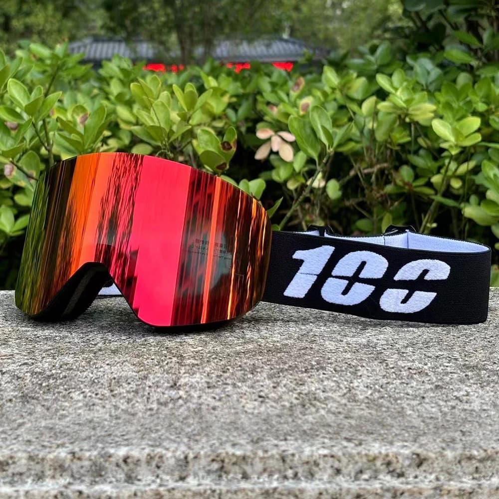 Nuovi occhiali da sci magnetici occhiali da Snowboard UV400 antiappannamento a cambio rapido occhiali da sci professionali a doppio strato per uomo donna