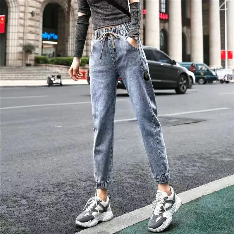 Jeans Harem larghi da donna elastico in vita 2024 primavera autunno stile coreano a vita alta pantaloni Harem dritti neri azzurro