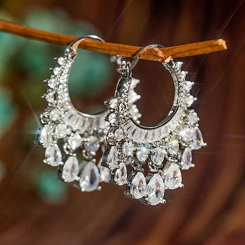 Orecchini Pendenti di Lusso con Nappine per Donne, Cristalli/CZ Colorati, per Matrimoni e Feste, Stile Boho, Gioielli Trendy da Regalo