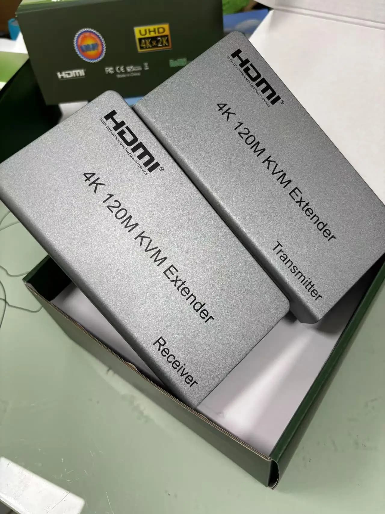 HDMI KVM extender 4K 120m Vs 1080p 60m KVM HDMI Extender via Ethernet cable RJ45 Cat6 Video transmitter and receiver converter