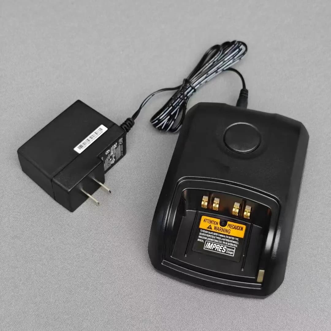 WPLN4199B Caricabatterie Per Motorola XiR E8600 XiRE8608 XiR E8668 DP3441 DP3441e DP3661E XiR E8608i XiR E8628i ecc Walkie Talkie
