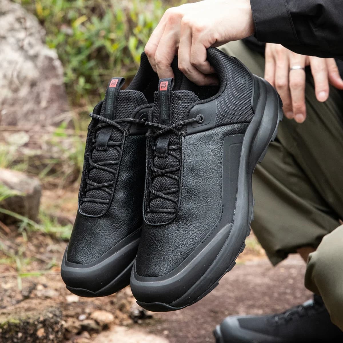 Men's trekking shoes Baasploa leather Litchi, high quality climbing sneakers, anti-slip, luxury, for outdoor activities.