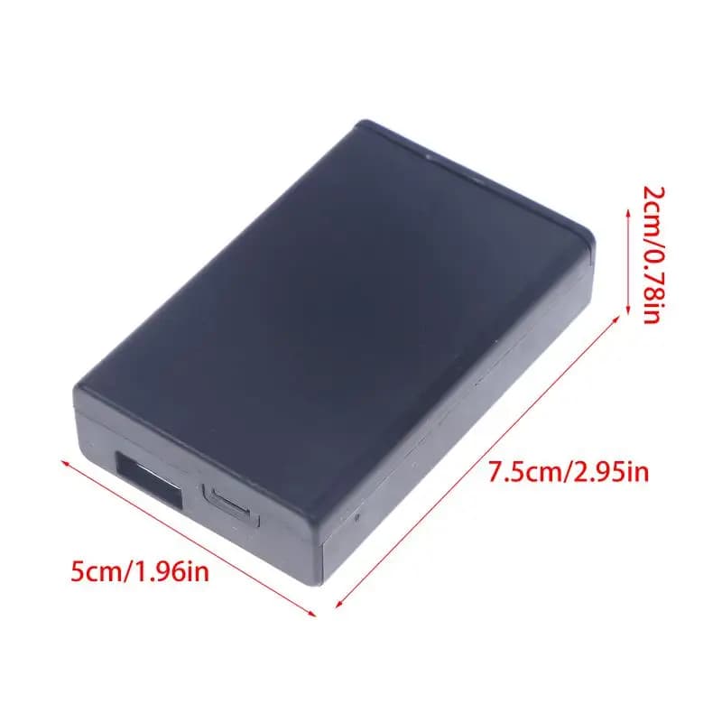 Contenitore per Batterie AA con Interruttore Integrato; Scatola per 3 Batterie AA 4.5V con Cavo e Accesso USB
