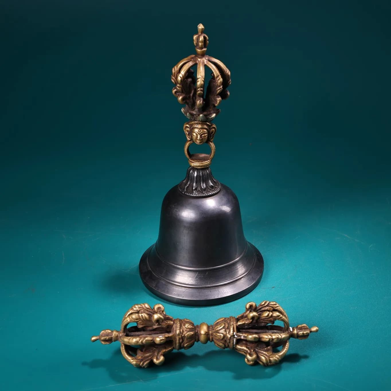 8"Tibetan Temple Collection Old Bronze Cinnabar Old Ringing Bell Vajra A Set Amulet Dharam Worship Hall Town house Exorcism