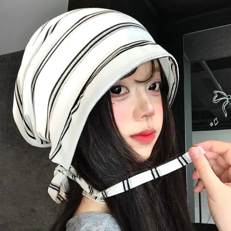 Niche Color Matching Striped Strap Beanies for Women Spring Autumn Travel Leisure Versatile Show Face Small Elegant Pullover Hat