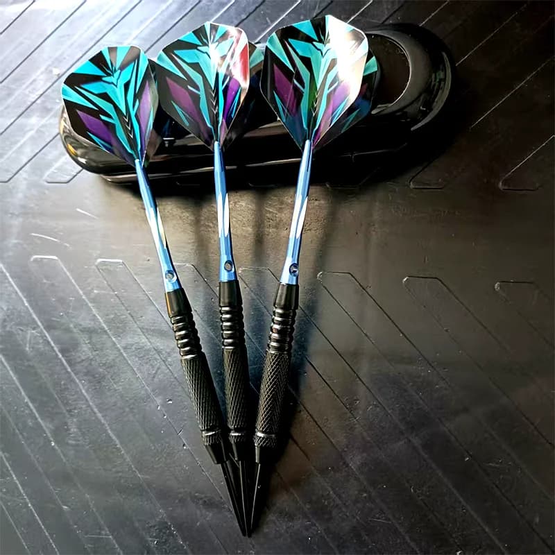 Set di 3 Freccette Professionali con Punta in Acciaio, 23g, Freccette in Metallo con Aste in Alluminio, Corpo Antiscivolo per Competizioni e Giochi al Pub