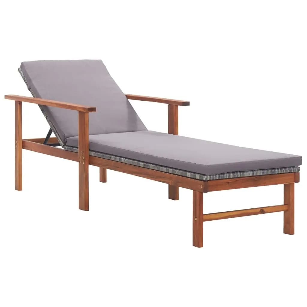 Lettino Prendisole Grigio in Polyrattan e Legno di Acacia con Cuscino, Chaise Longue Reclinabile per Spiaggia e Piscina, Personalizzabile