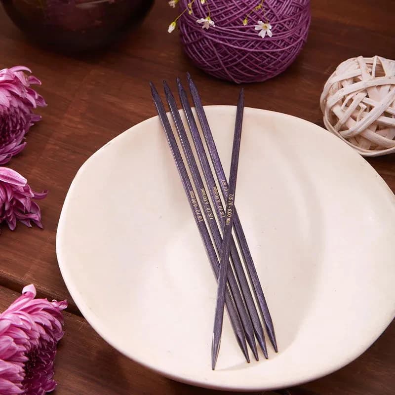 Knitpro J'adore Cubics Aghi per filati viola a doppia punta 20 cm Cubo aped Maglione Strumenti per maglieria Tessili per la casa Cucito fai da te