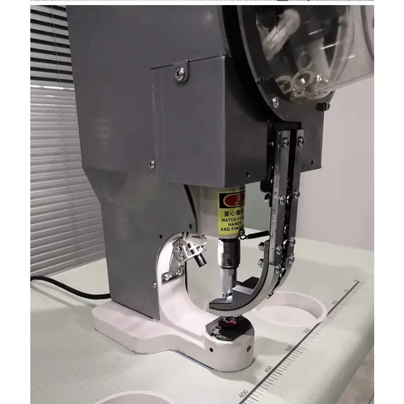 Flag Fabric Eyebrow Punching Machine For Paper Bags Punching Machine For Inkjet Photo Punching Machine Fully Automatic Punching Machine