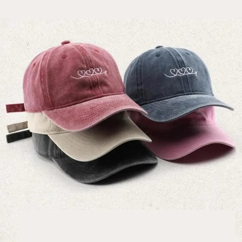 Berretto da baseball lavato da donna unisex vintage con design a freccia ricamata streetwear cappello da amore per uomo cappello da sole estivo da viaggio all'aperto