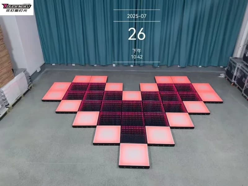20 pezzi con flightcase Organizzare in qualsiasi forma Festa di nozze Pista da ballo a led Luce per piastrelle magnetica wireless
