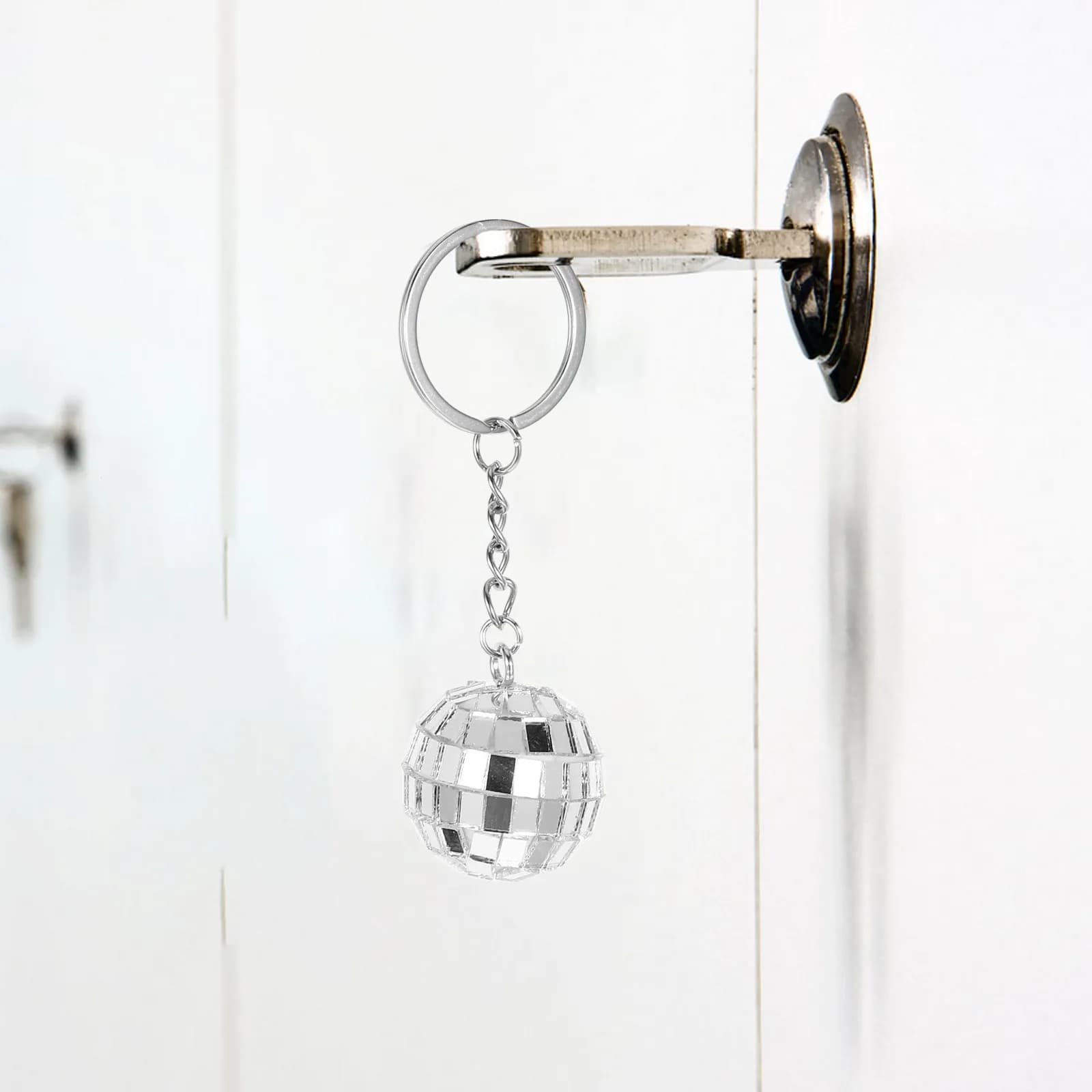 Disco Ball Keychain Pendant Multi-Function Hanging Bag Ornament Compact Mirror Ball Portable Key Ring Decor Souvenirs Gifts