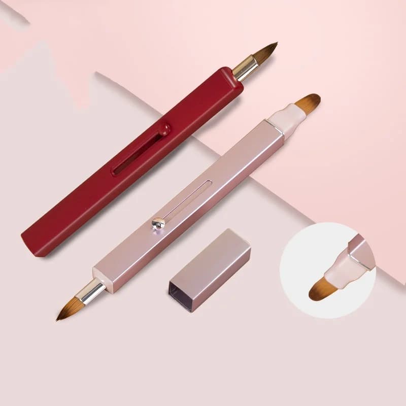 Pennello Trucco Retrattile per Labbra, Pennello Lucidalabbra, Adatto anche per Correttore, Blush, Tinta Labbra, Ombretto e Fondotinta