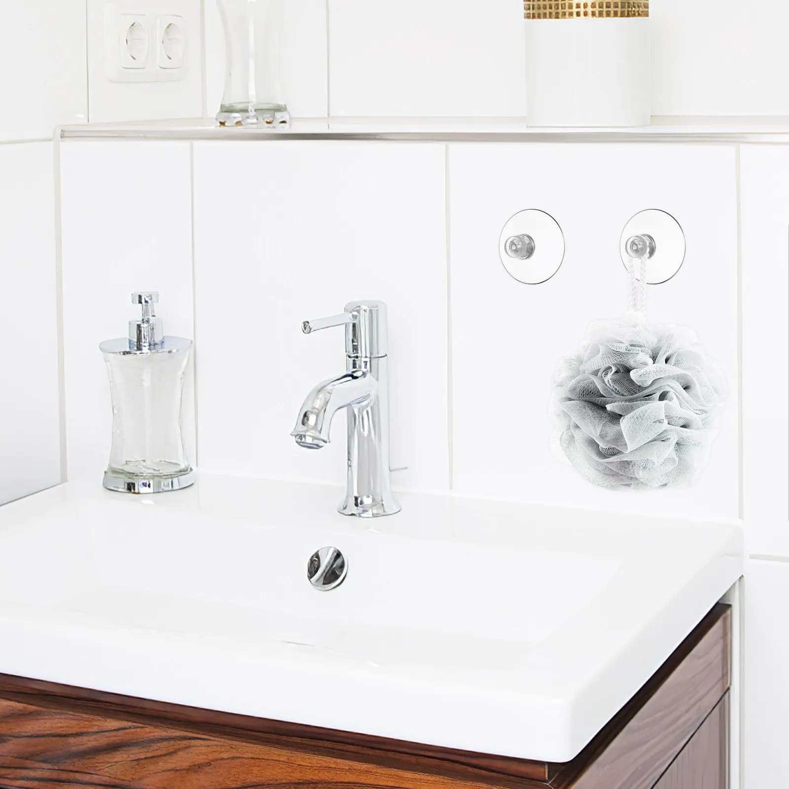 Set di 8 Ventose in Plastica Trasparenti con Ganci a Forte Suzione per Bagno, Doccia, Vetro, Finestre e Pareti, Appendiabiti Multiuso Riutilizzabili