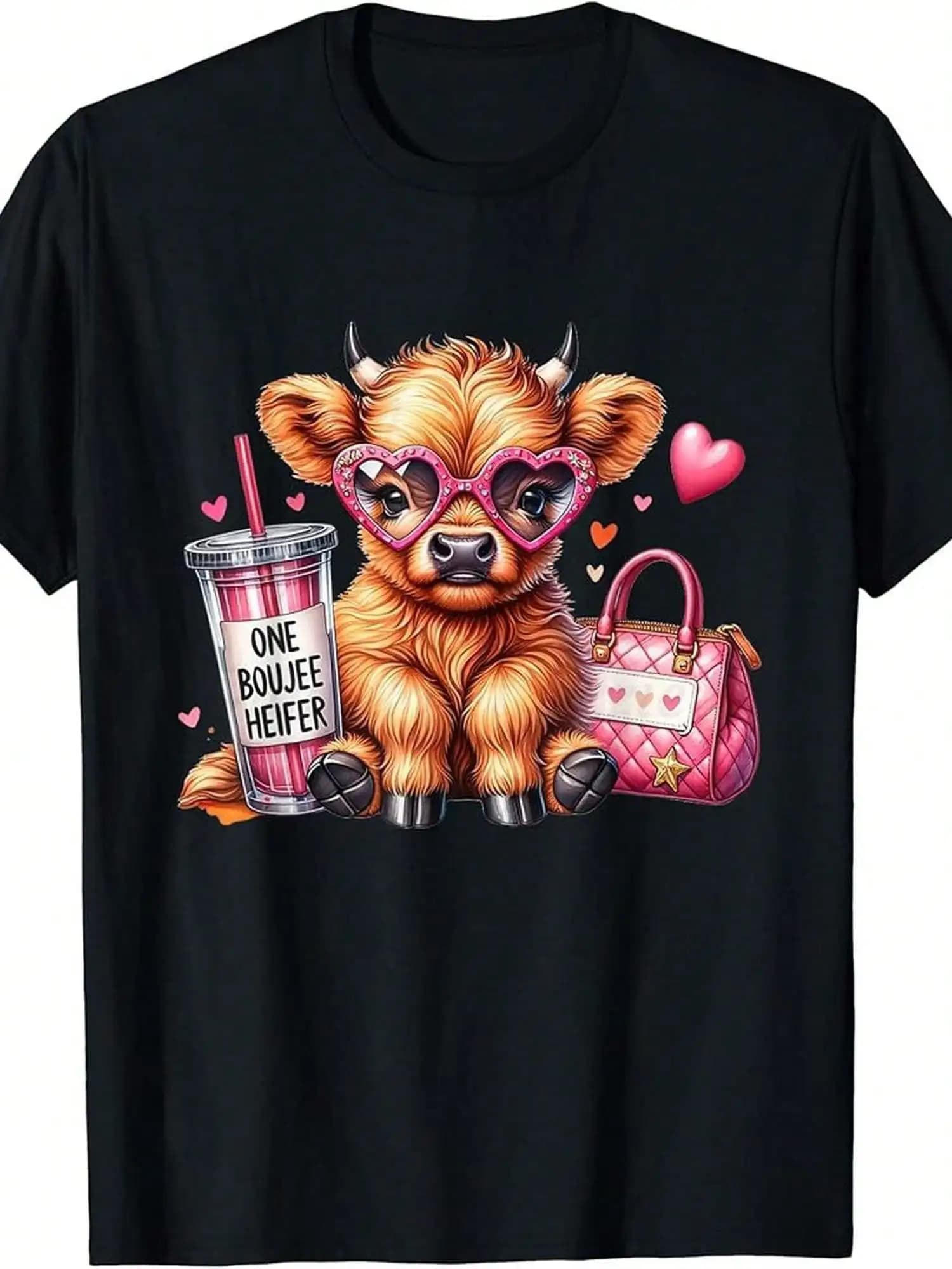 T-shirt da donna Boujee Heifer Chic Highland Cow 100% cotone con accenti rosa Illustrazioni giocose Girocollo Manica corta