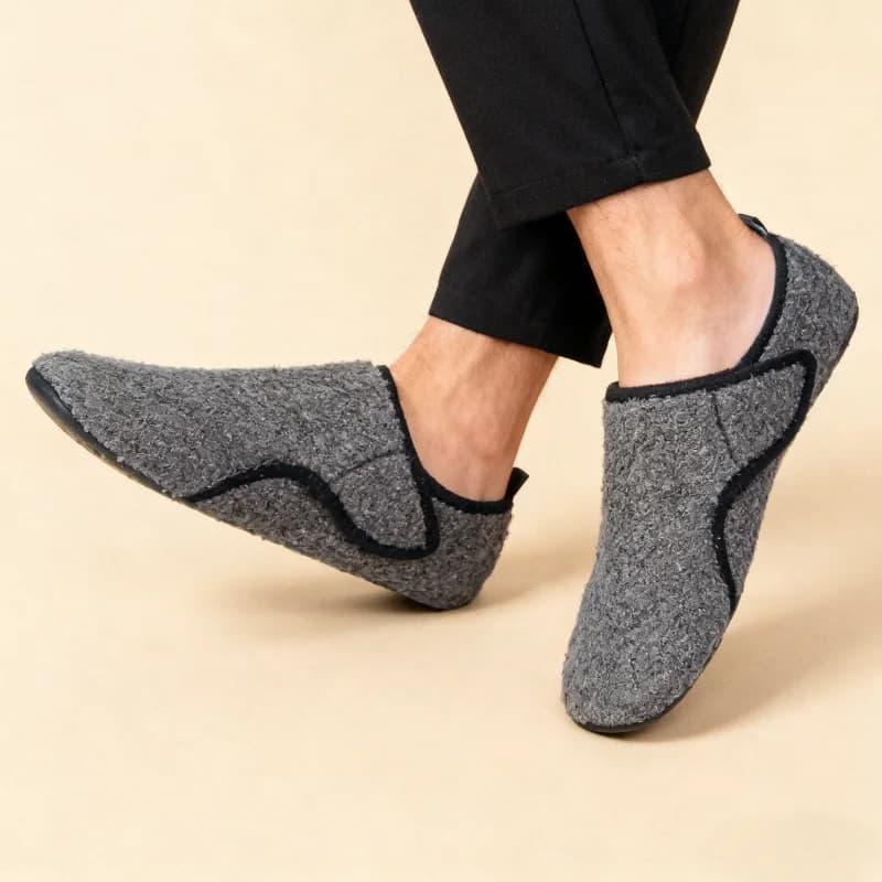 Men's Indoor Cotton House Shoes Lace Up Magic Tape Warm Easy Wear Non-slip Casual Comfortable Home Slippers For Winter