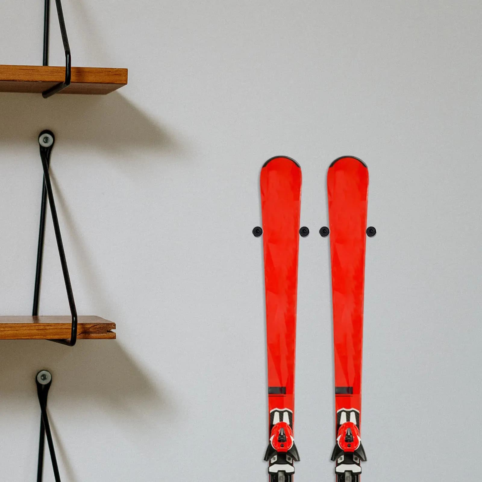 2 Pezzi Supporto da Parete per Snowboard e Sci, Gancio Verticale Salvaspazio per Sci Larghi, Espositore Durevole