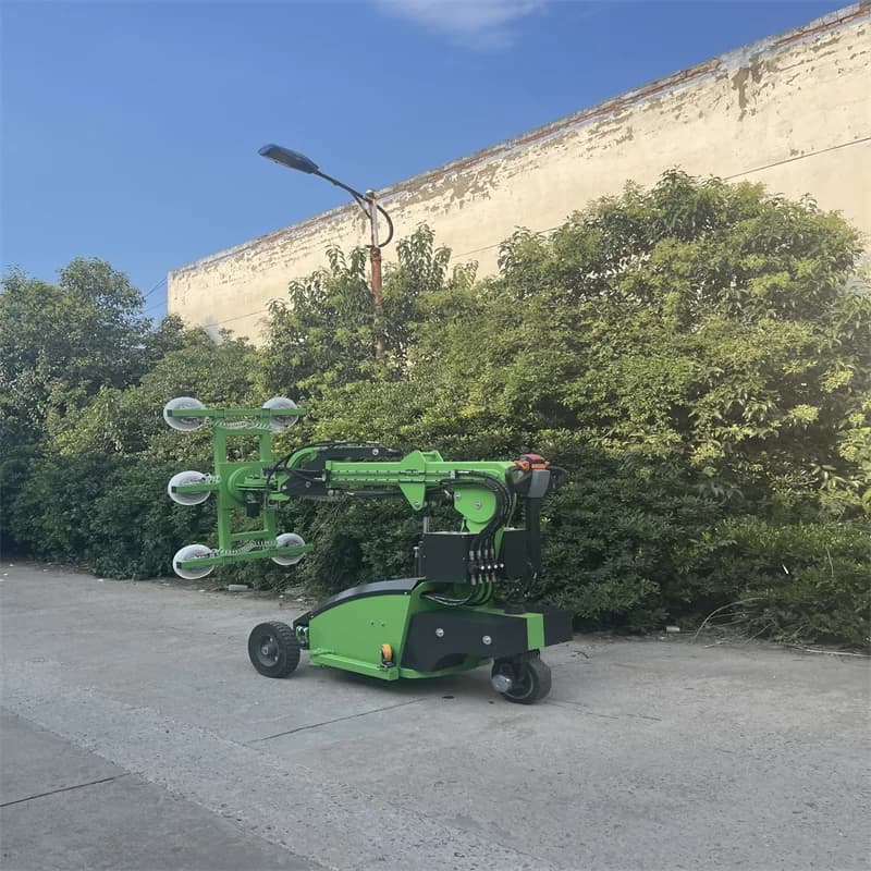 Installazione del Vetro Utilizzando un Sollevatore a Vuoto Robot per Sollevamento a Vuoto