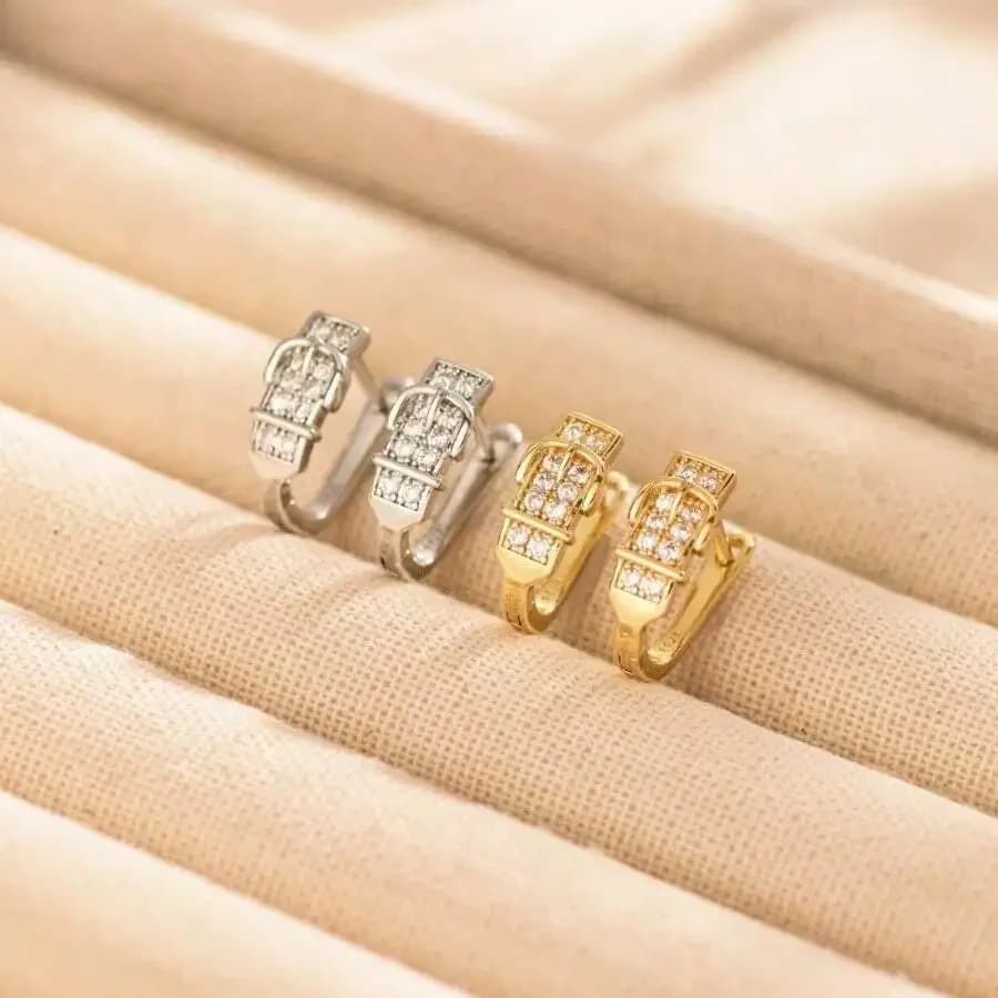 Nuovi Orecchini a U con Diamanti Incastonati Personalizzati e alla Moda 2026, di Tendenza, con un Tocco di Lusso ed un Elegante Stile