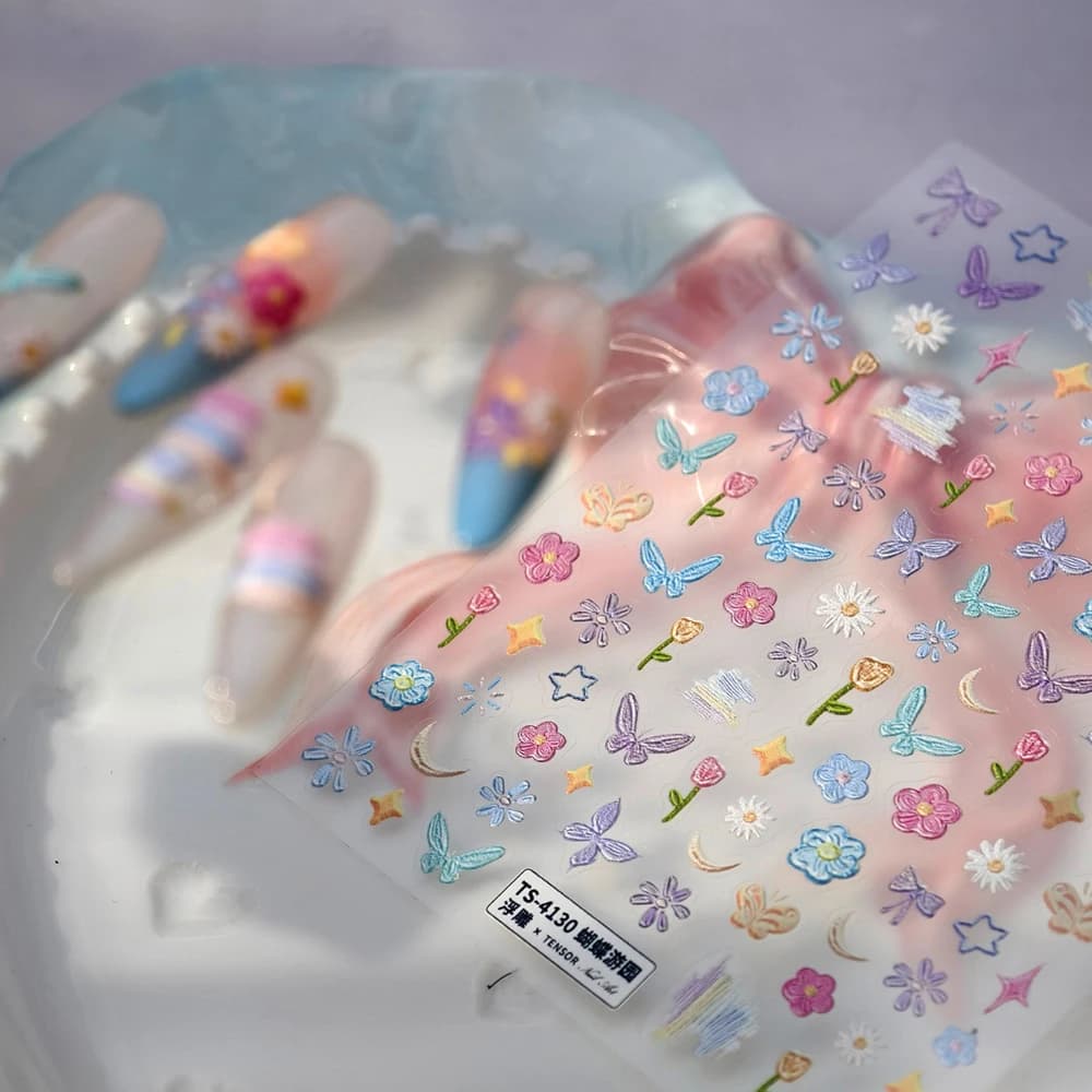 Enchanted Butterfly Garden Nail Art Sticker Oil Paint Flower Tulip Delicate Petals Vintage Florals Self Adhesive Manicure Decal