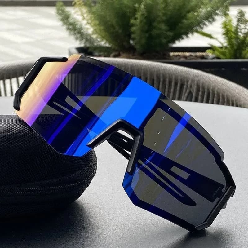 Fashionable sports sunglasses for racing and cycling UV380 windproof for men and women