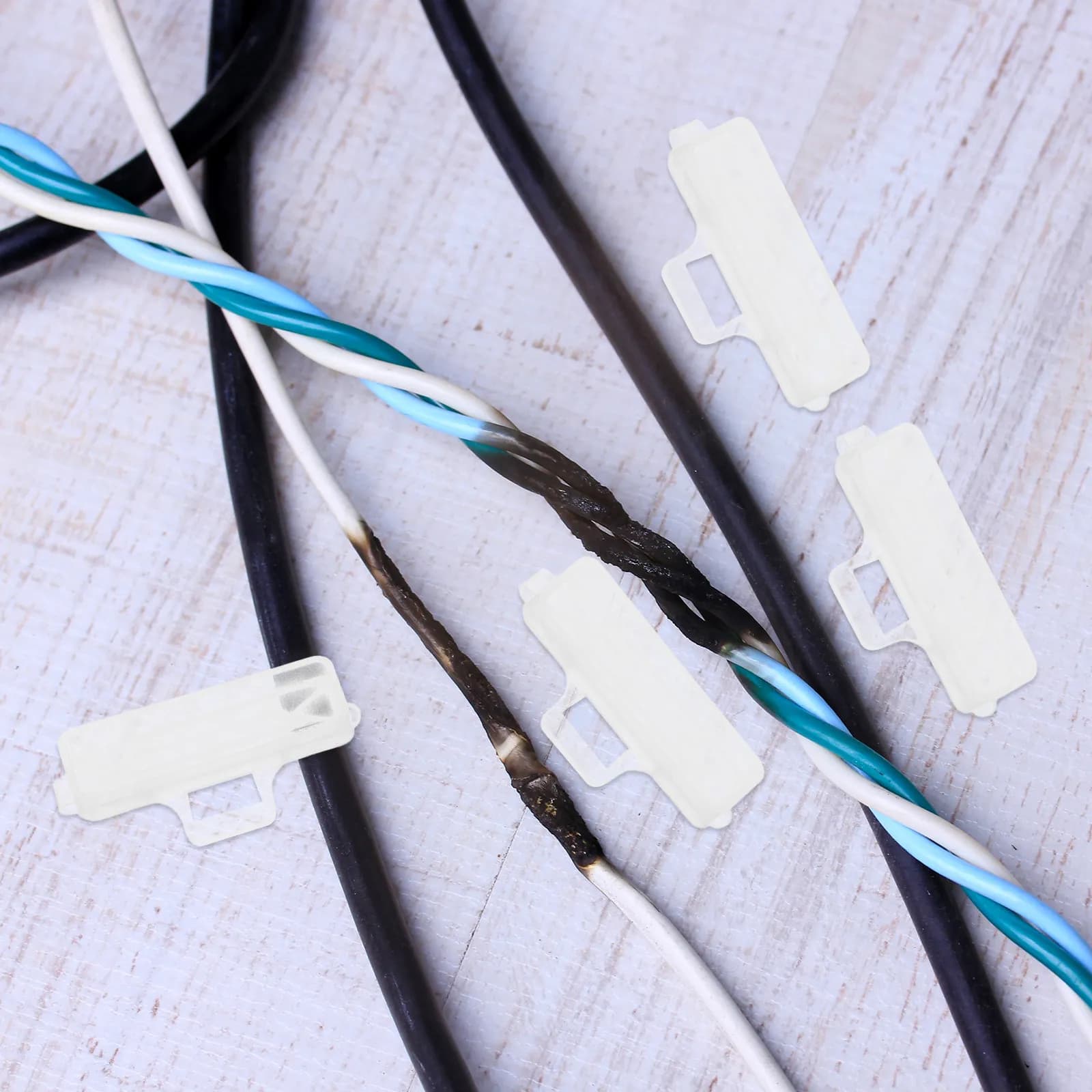 Set di 1 Scatola Impermeabile Trasparente per Etichette Cavi, Organizzatore per Etichette Elettriche e Fascette, per una Gestione Efficiente dei Cavi