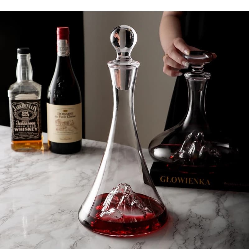 Decanter in vetro trasparente di lusso leggero Famiglia Compleanno e festa di nozze Cocktail Brandy Bottiglia di champagne Set di vino moderno per la casa
