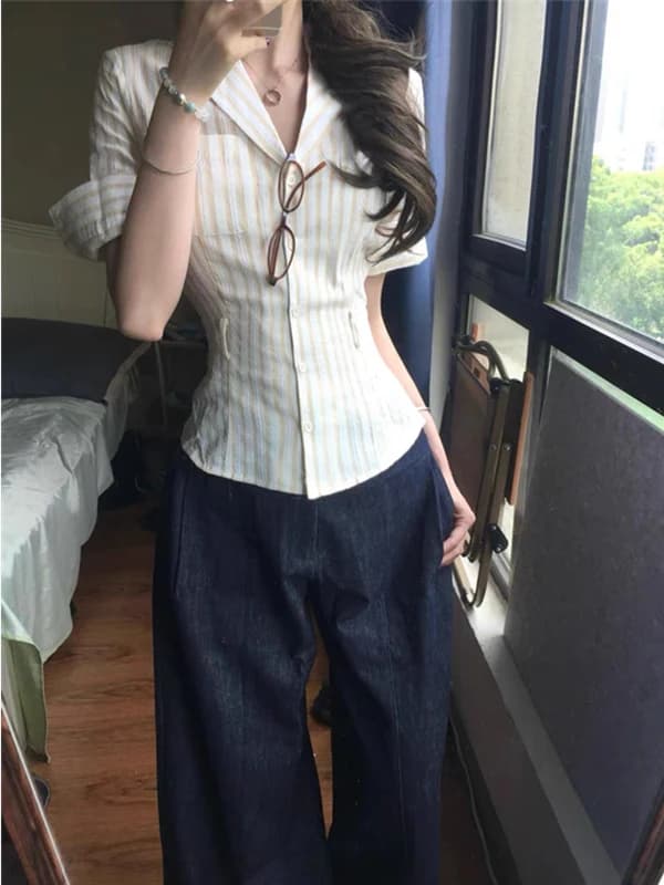 Slimming Effect V-Neck Striped Short Sleeve Shirt Women's Elegant Waist-Cinching Tie-Belted French Style Shirt Summer 2026
