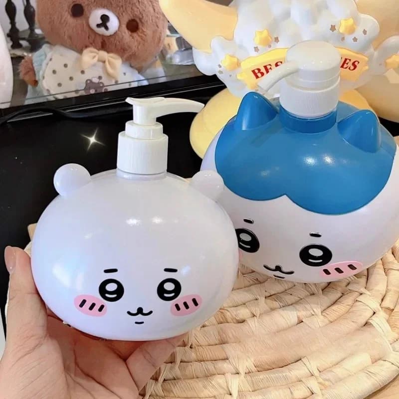 Cute Chiikawa Soap Dispenser Kawaii Hachiware Usagi Momonga Cartoon Press Bottle For Shower Gel Shampoo Lotion Bathroom Storage