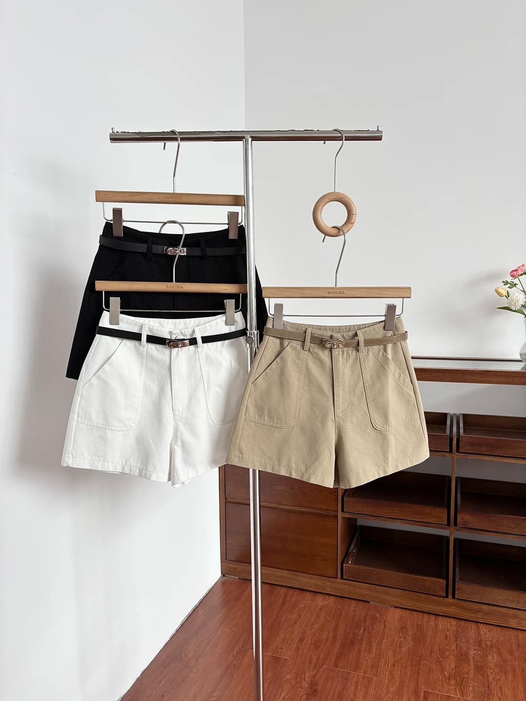 Pantaloncini Casual Chic a Vita Alta e Gamba Larga da Donna, Stile Pendolare, Tinta Unita, Nuovi Pantaloni Estivi Snellenti in Fibra di Poliestere da Donna