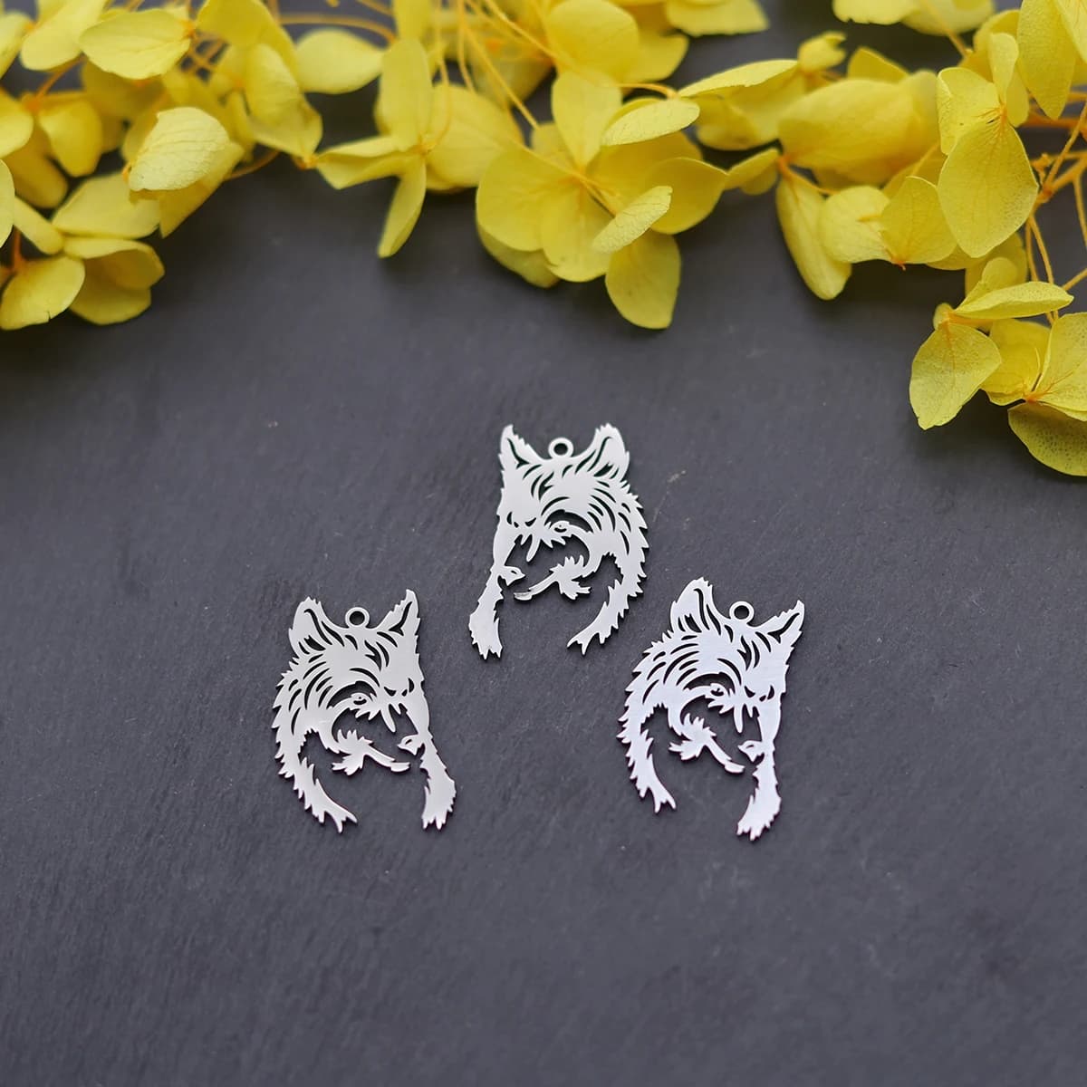 3pcs Stainless Steel Wildlife Wolf Charms Pendant For Jewelry Making Earrings Necklace DIY Punk Animal Pendant Wholesale