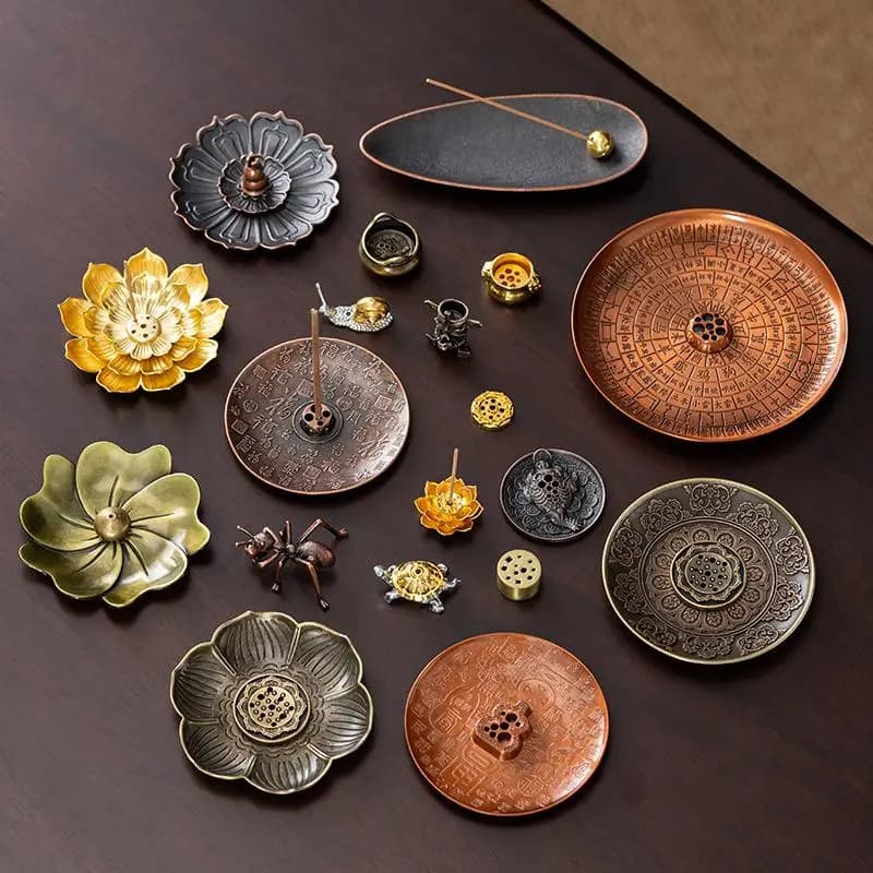 1/2/3/4 Pezzi Diffusore di Incenso a Forma di Rospo Dorato, Porta Bastoncini di Incenso in Metallo, Bruciatore di Incenso Zen Loto Buddha, Aromaterapia Buddista