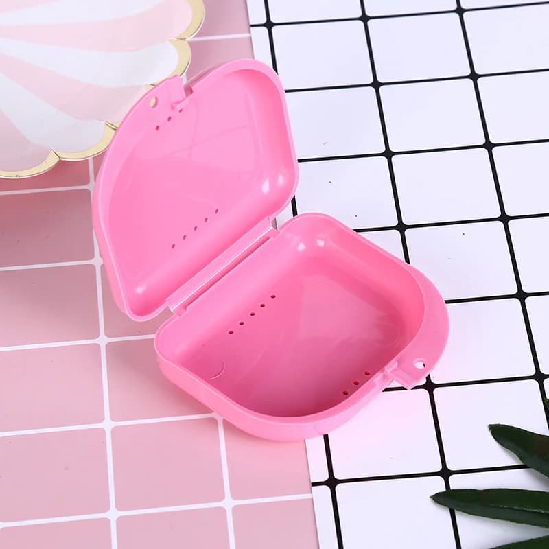 (SU)1PC Dental Orthodontic Retainer Denture Storage Case Box Mouthguard Container.