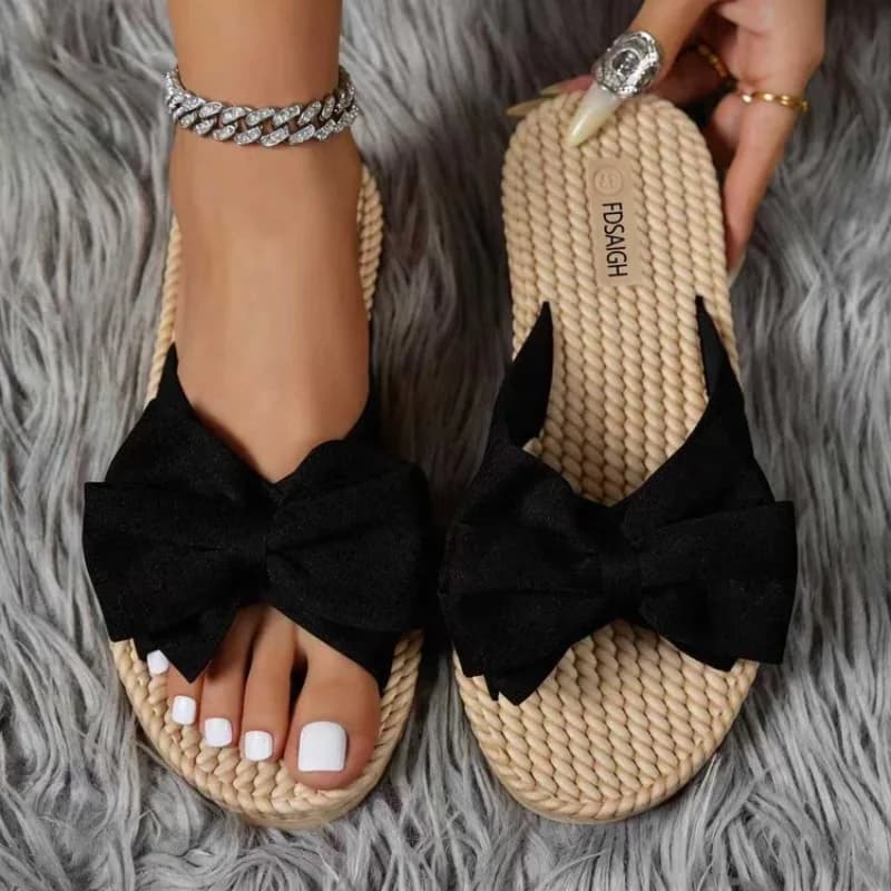 Ciabatte da donna 2026 con fiocco, sandali piatti leggeri, infradito estivi casual a punta aperta, scarpe comode e alla moda, ciabatte da donna