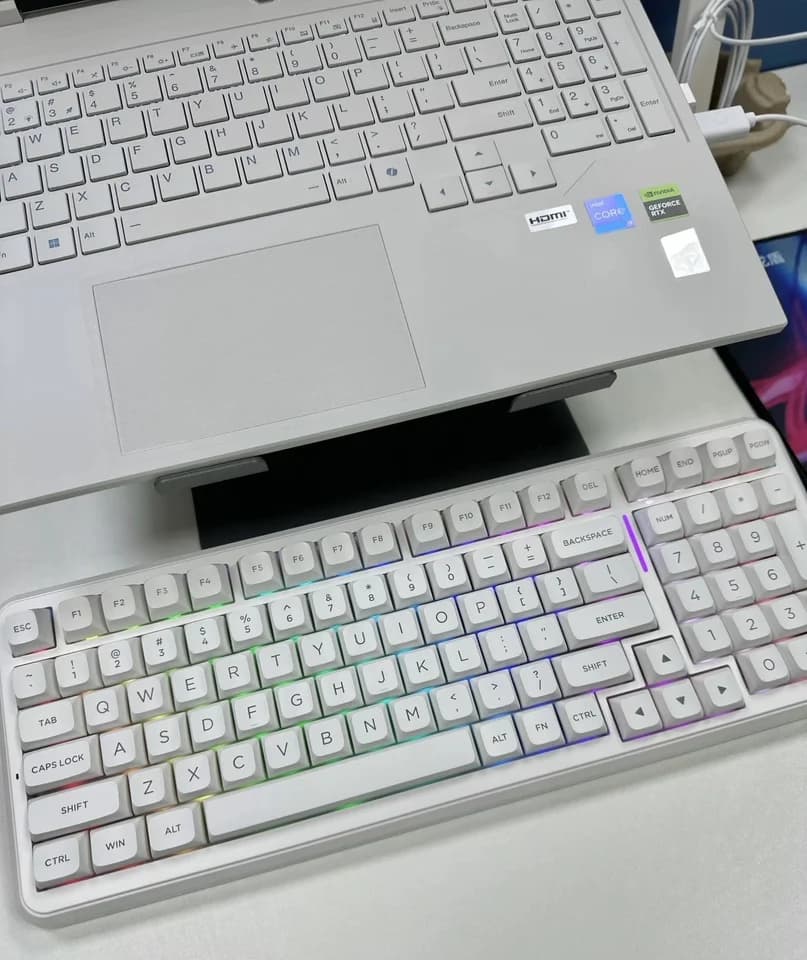 MCHOSE K99 V3 Customizable Mechanic Keyboard, Bluetooth Wireless Mode, 10000mAh, Multifunction Multifunction for Gaming, Office, Laptop