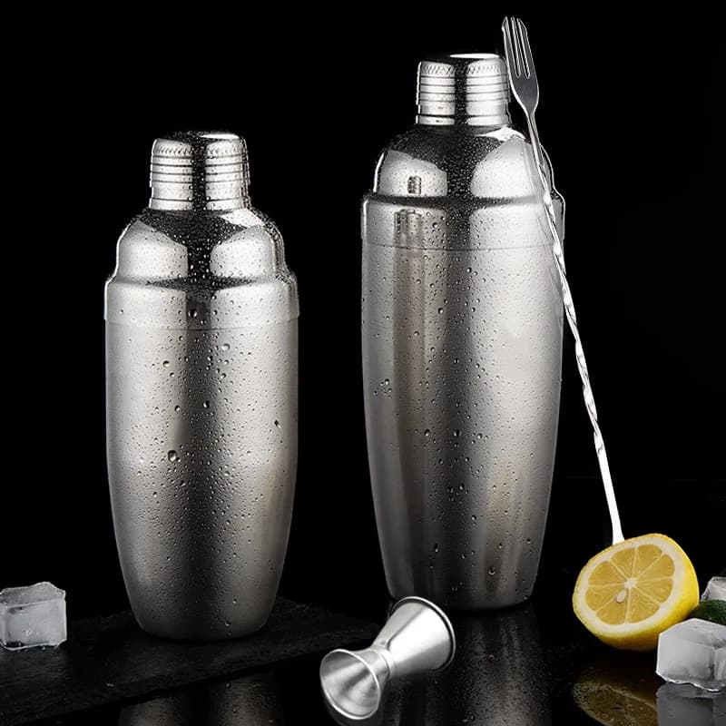 350ml/750 Incisione intagliata Vintage Bar Shaker Acciaio inossidabile Cocktail Boston Bar Shaker Bar Tool