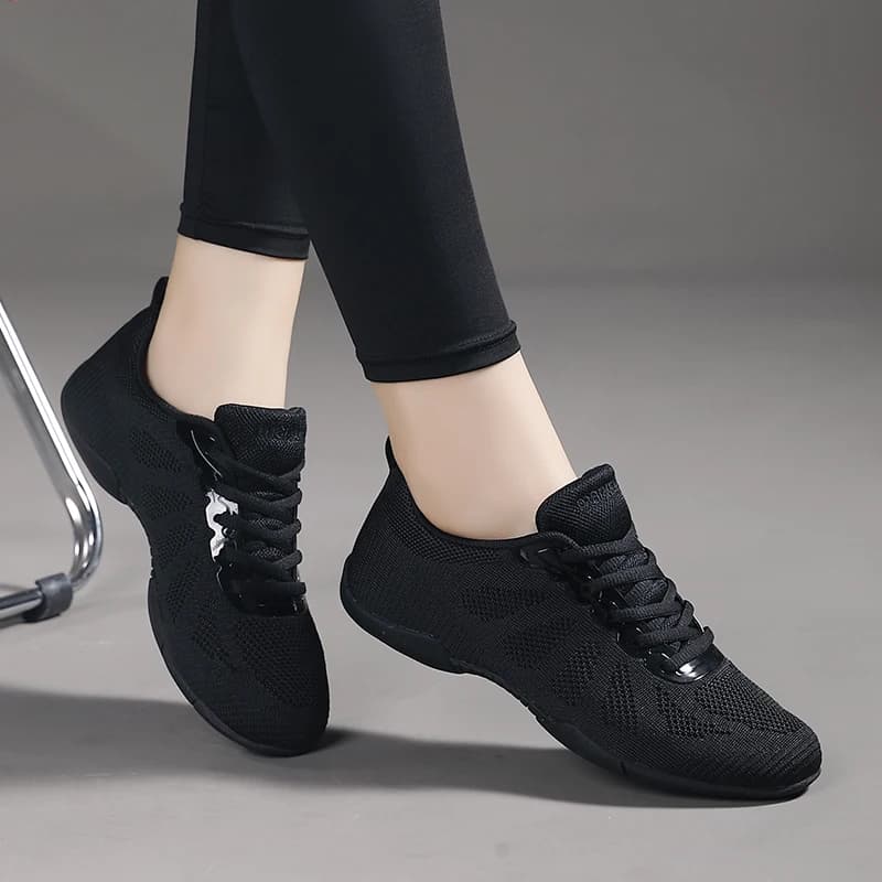 Marwoo Girls White Cheer Dance Sneakers Bambini Leggeri Cheerleader Allenamento Walking Tennis Scarpe sportive moda donna 2316