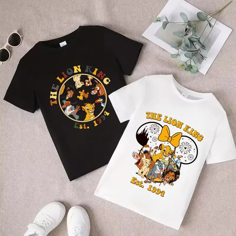 Nuova T-shirt Estiva 2026 per Bambini, in Puro Cotone, a Maniche Corte, con Stampa Cartoon, Top Casual Sportivo per Ragazzi e Ragazze, Il Re Leone